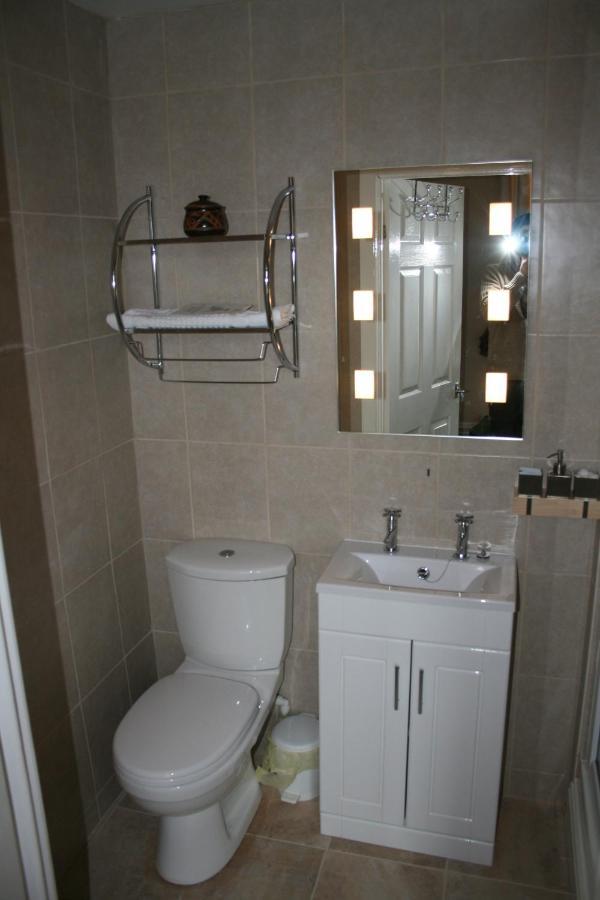 Bed and Breakfast The Fairmile Lytham St Annes Zimmer foto