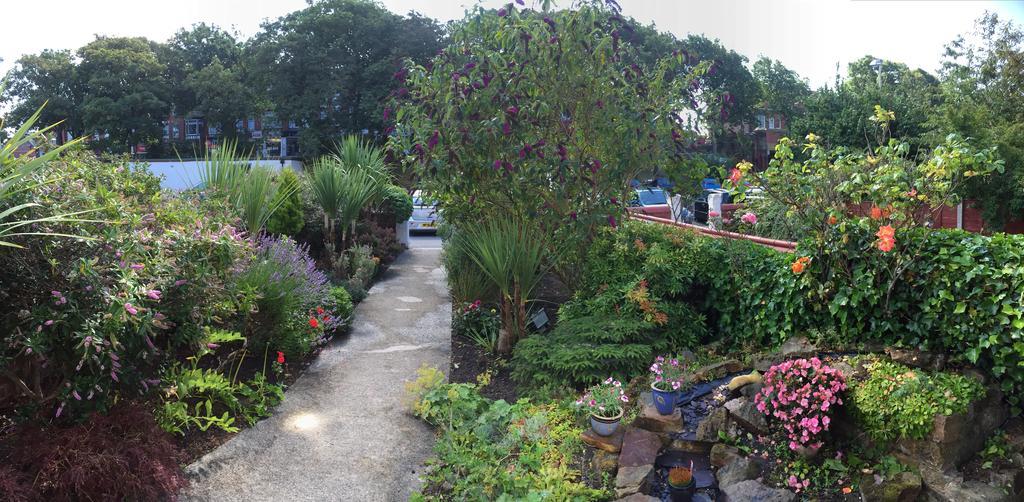 Bed and Breakfast The Fairmile Lytham St Annes Exterior foto